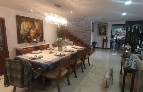 C2014_SE VENDE CASA DE LUJO EN CHALLUABAMBA