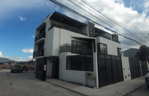 C2017_CASAS VIP EN RICAURTE